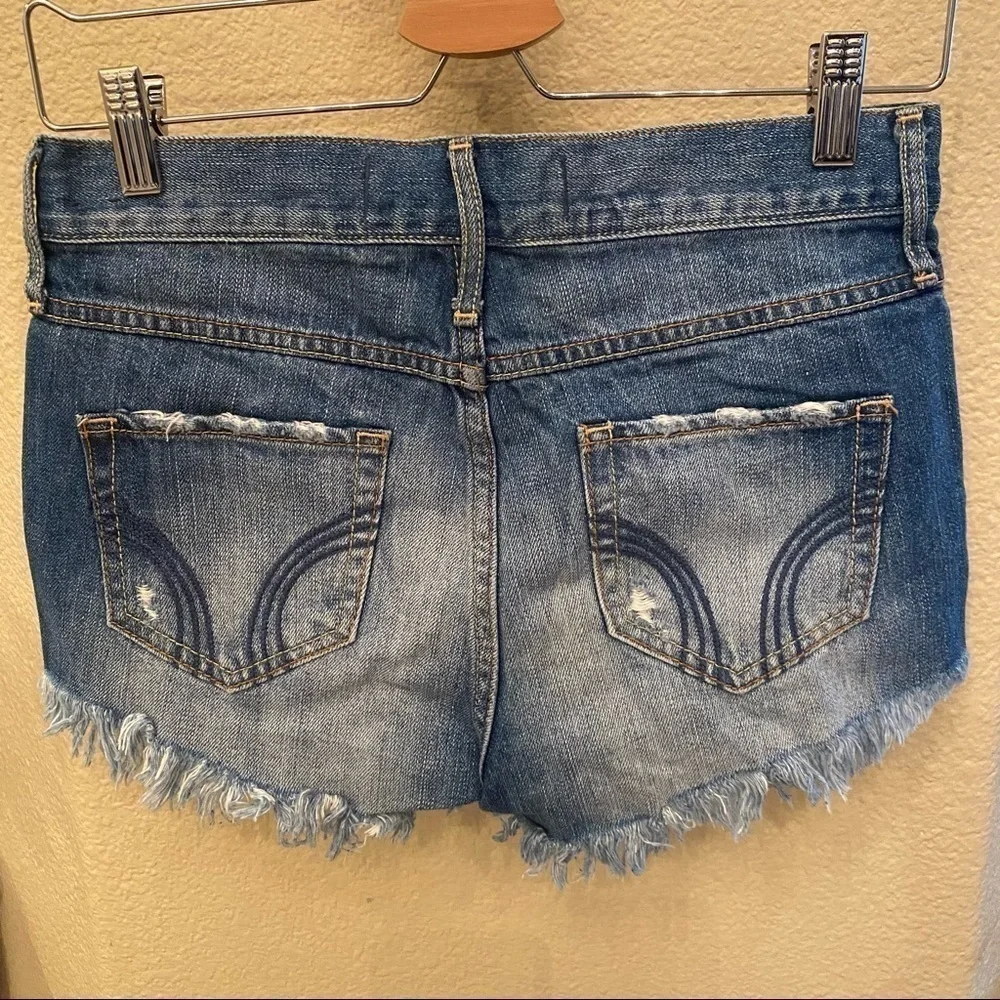 HOLLISTER Blue Raw Hem Jean Shorts Size 25 - Picture 4 of 7